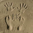 Fuesse im Sand Harald.jpg (16437 Byte)
